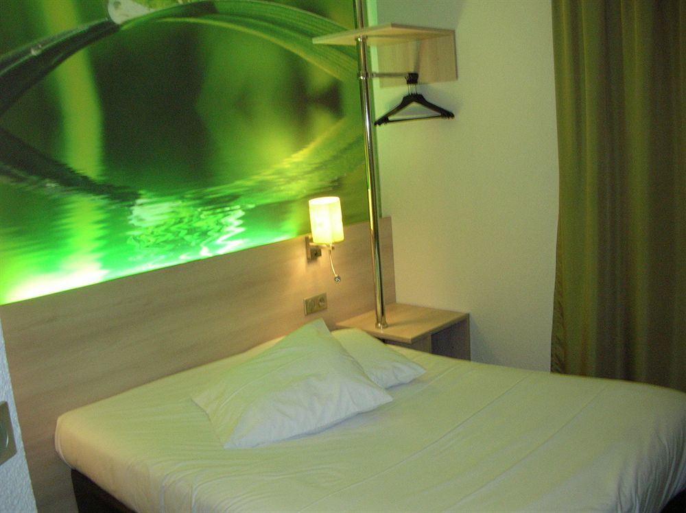 Hôtel Inn Design Resto Novo Montargis Villemandeur Esterno foto